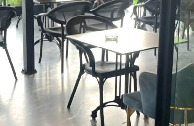 Super Opportunité Fonds de Commerce avec Murs