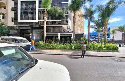 Super Opportunité Fonds de Commerce avec Murs